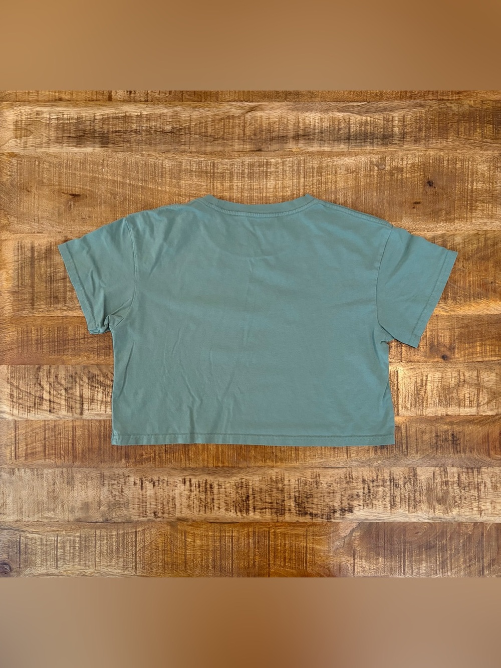 Cyclebar ‘Shamrock Your Ride’ Cropped Tee - Picture 2 of 3